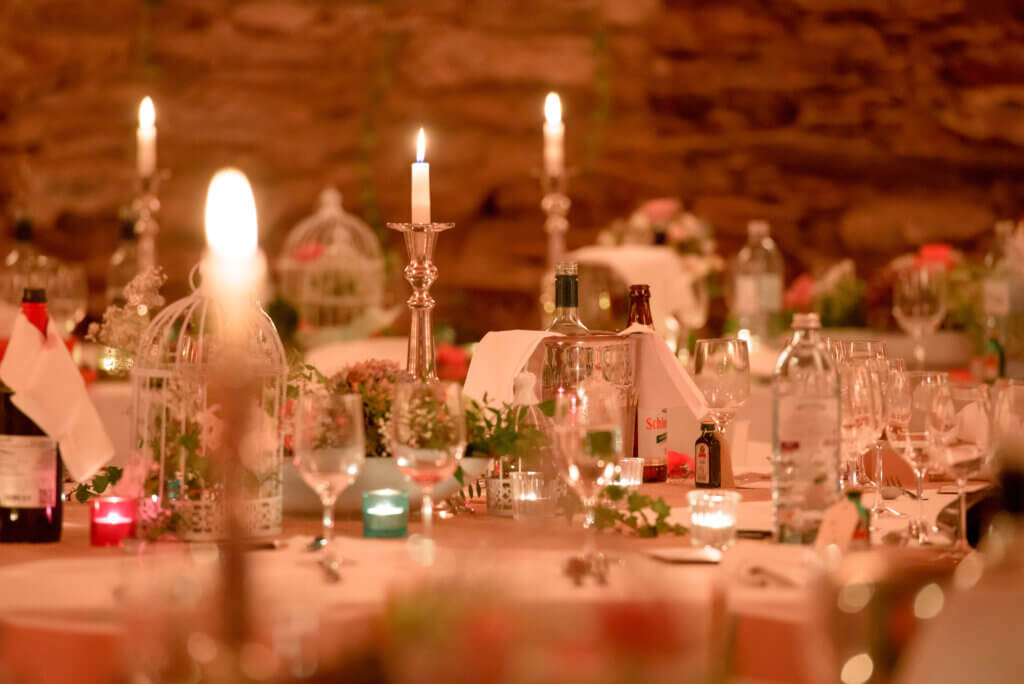 Beautiful Wedding in Austria - Wedding Party candles on table - A&E - Hochzeitsfotografie