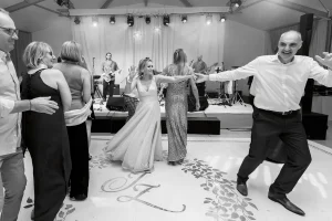 Fancy wedding - dance with the bride